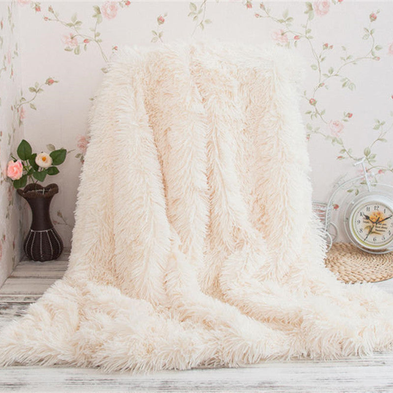 Super Shaggy Faux Fur Blanket