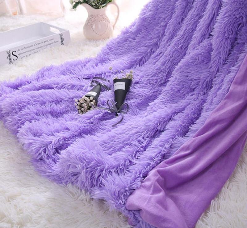 Super Shaggy Faux Fur Blanket