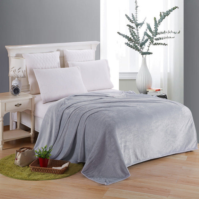 Super Soft Polyester Fleece Flannel Blanket