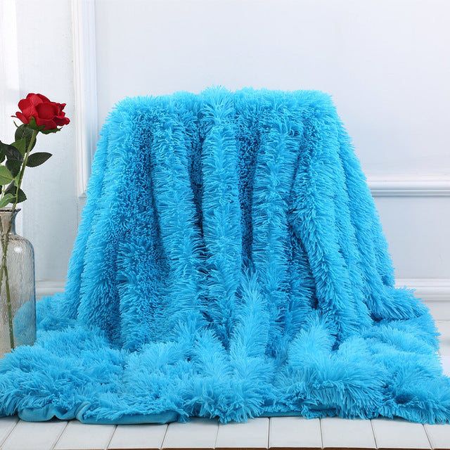 Super Shaggy Faux Fur Blanket