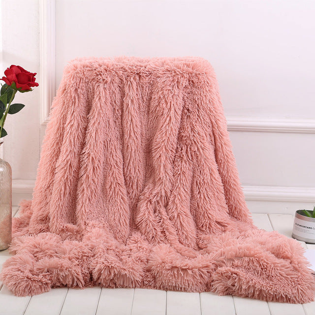 Super Shaggy Faux Fur Blanket