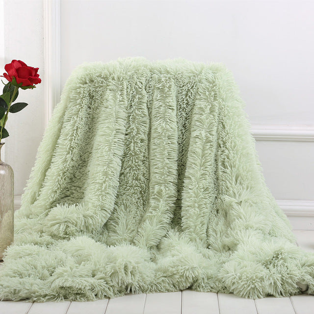 Super Shaggy Faux Fur Blanket