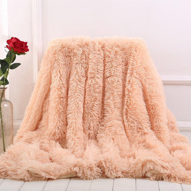 Super Shaggy Faux Fur Blanket