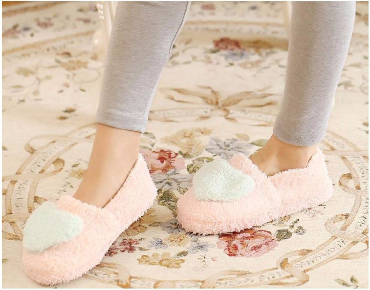 Ladies' Terry Cloth Hearts Plush Fur Booties for Home