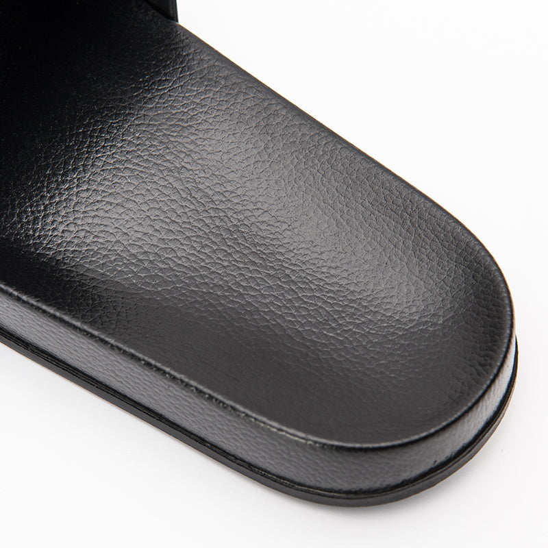 Men's Minimalist Black And White Slipper Sandal