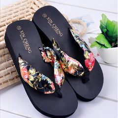Women Floral Strap Wedge Beach Sandals
